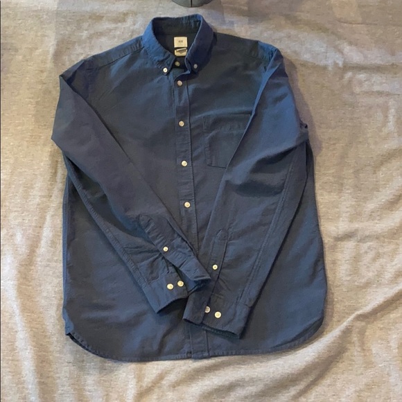 Men’s H&M Medium. GU. Pet and smoke free home! - Picture 2 of 2